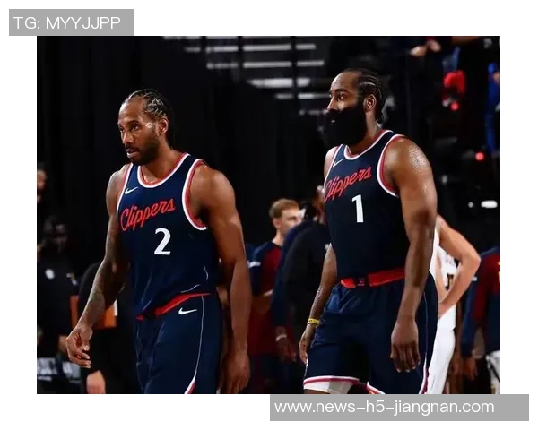 鲍威尔谈快船挑战小卡与哈登的辉煌生涯面临伤病困扰与多重问题